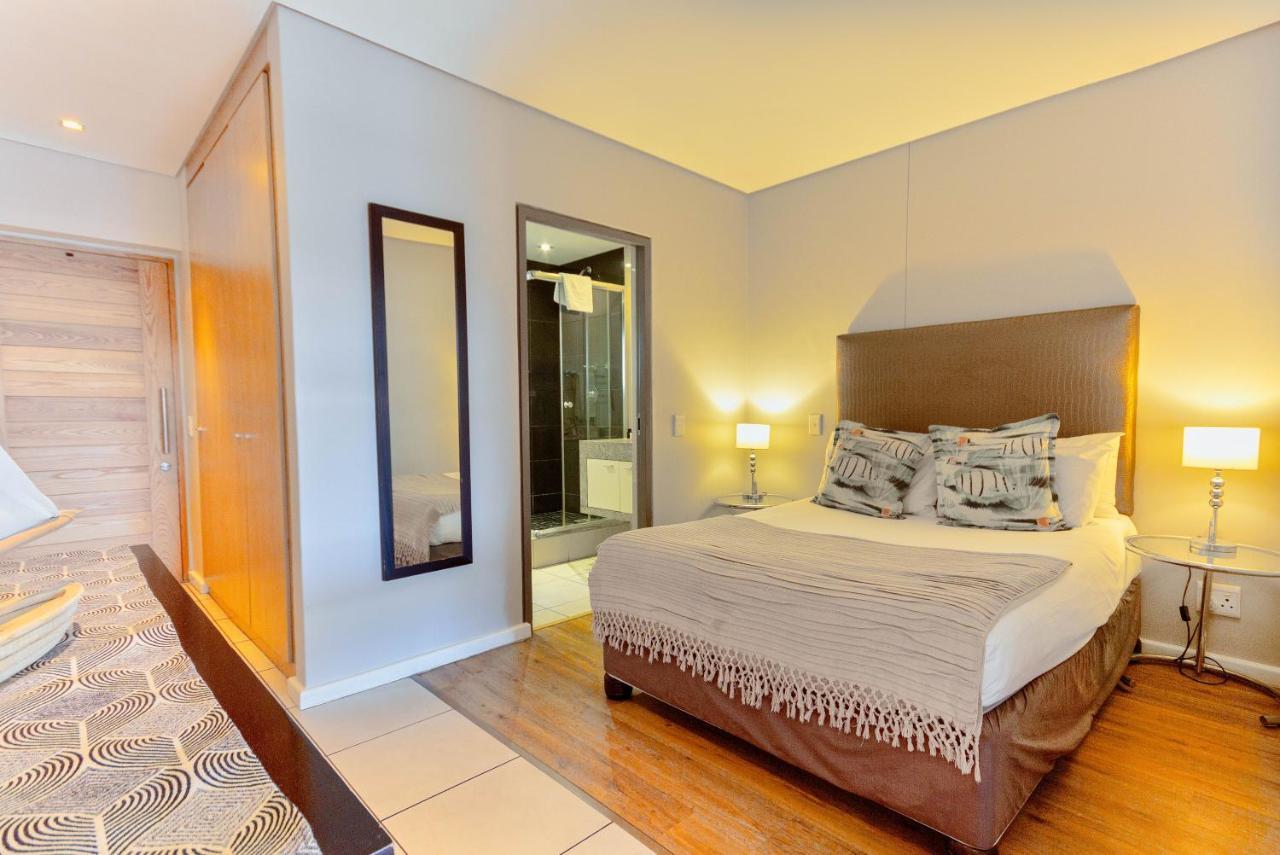Harbouredge Suites Cape Town Exterior photo