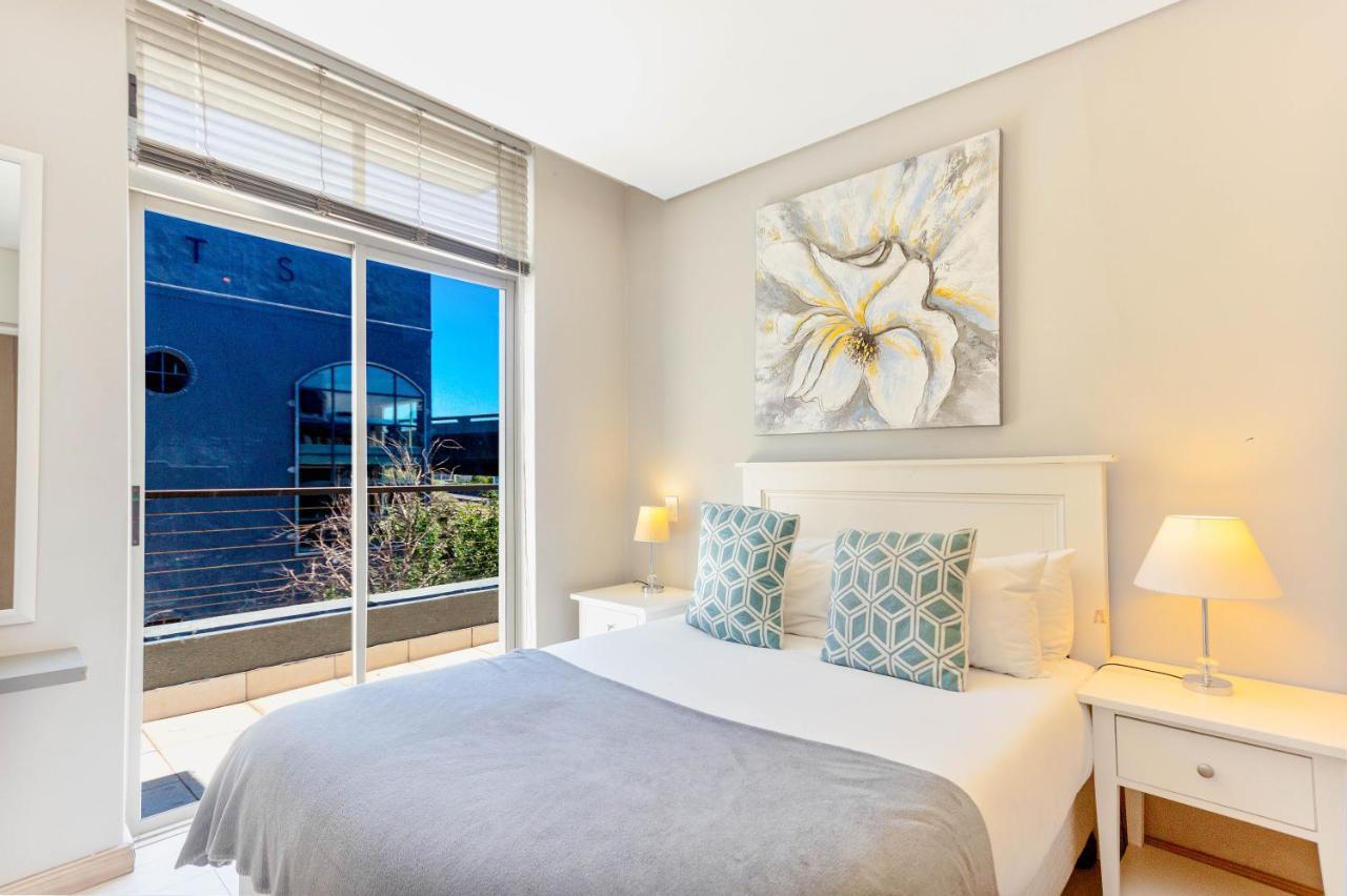 Harbouredge Suites Cape Town Exterior photo
